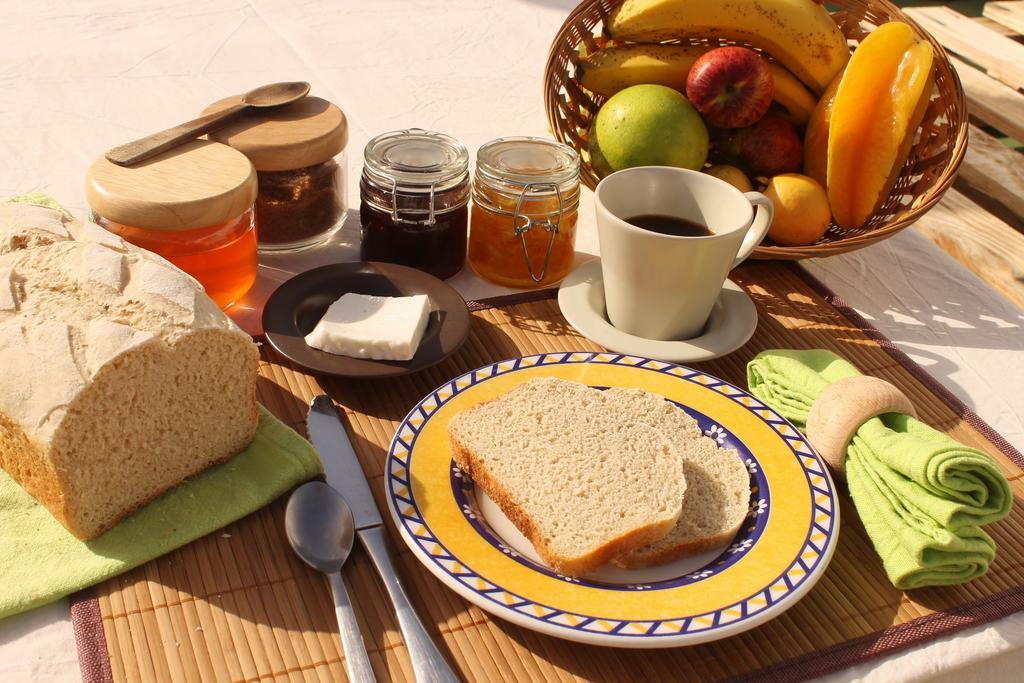 Bed and Breakfast Casa La Ranita Лос-Сілос Номер фото